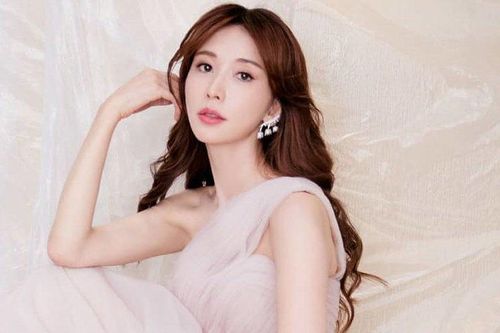 Cuộc sống của Lâm Chí Linh sau khi sinh con đầu lòng
