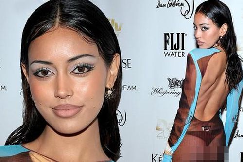 Mẫu 9x Cindy Kimberly mặc váy trong suốt, lộ ngực ở sự kiện bị chỉ trích