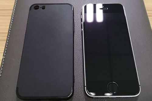 iPhone SE 3 lộ ảnh trên tay thực tế?