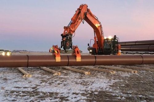Lý do các nhà khai thác dầu Canada không vội tăng nguồn cung