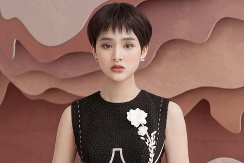 Trước thềm Valentine, Hiền Hồ nói chuyện tình yêu, ẩn ý 'hoa đã có chủ'?