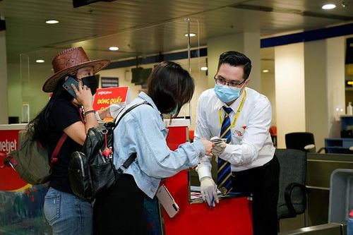 Sớm khôi phục toàn bộ đường bay quốc tế