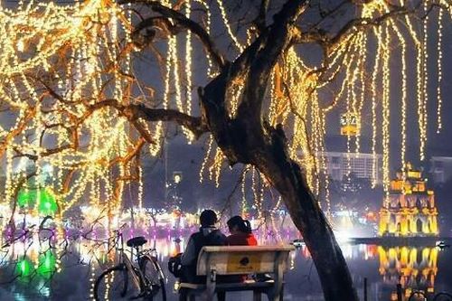 Gợi ý địa điểm hẹn hò 'lãng mạn' trong ngày 14/2