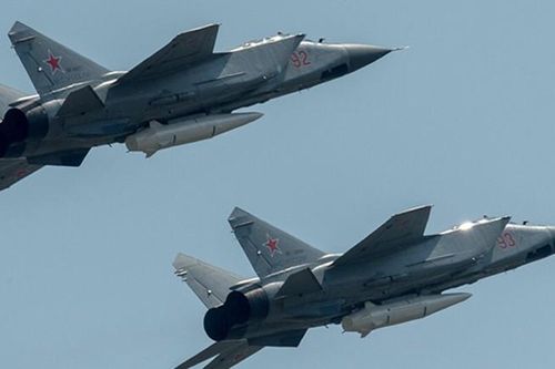 Đầu não NATO nằm trong tầm bắn của tên lửa siêu thanh Nga