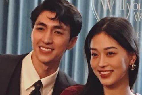 Trước thềm Valentine, Bình An cầu hôn Phương Nga sau 4 năm yêu nhau