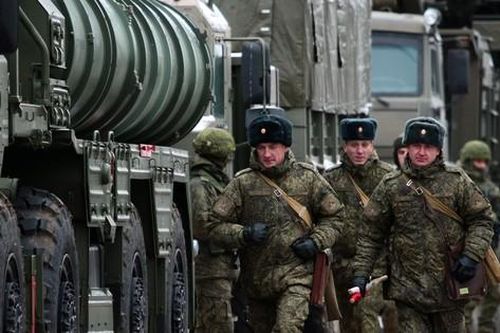CNN: Nga tiến sát Ukraine theo 3 hướng