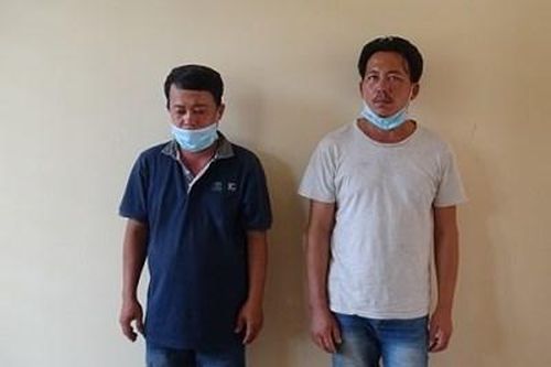 Hai đối tượng trốn truy nã bị bắt giữ khi trở về nhà sau Tết