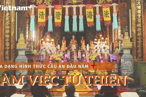 COVID-19: Cầu an giãn cách tại chùa, tự làm việc thiện tích đức