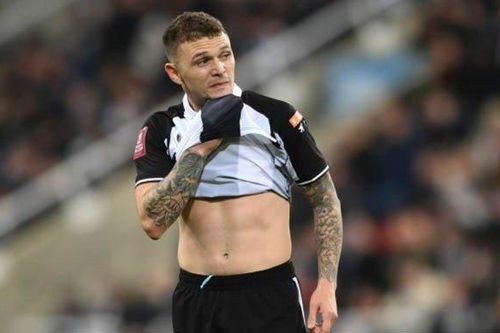 Trippier tỏa sáng ở Newcastle: Ơ kìa Ed Woodward