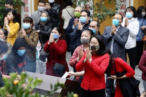Rằm tháng Giêng, vào chùa lễ Phật không nên làm những việc sau để năm mới không bị phạm