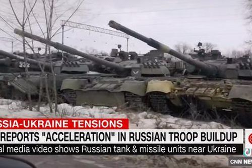 CNN: Hàng loạt video tiết lộ lực lượng và tên lửa Nga tiến sát Ukraine