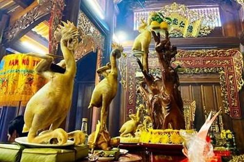 Độc đáo gà 'bay' trên mâm cỗ cúng Rằm tháng Giêng ở miền quê Hà Tĩnh