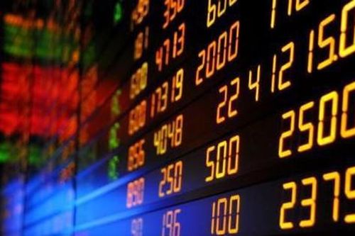 VN Index lấy lại sắc xanh nhờ 'đầu kéo' ngân hàng