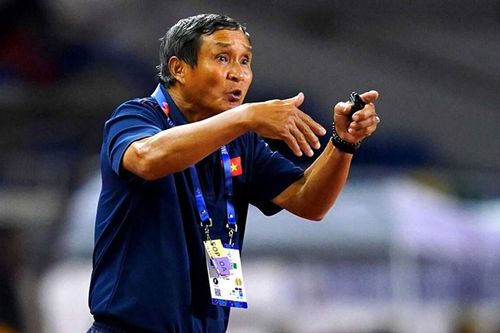 Hé lộ danh tính người thay HLV Mai Đức Chung dẫn dắt Việt Nam ở World Cup