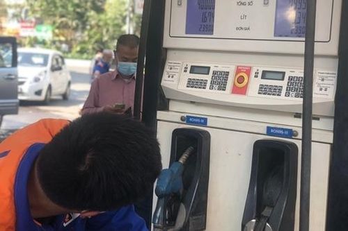 Cần có giải pháp ứng phó linh hoạt khi giá dầu thế giới tăng cao