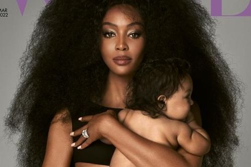 Siêu mẫu 'báo đen' Naomi Campbell lần đầu tiết lộ về con ruột