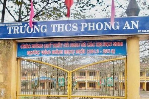 Nam sinh bị đâm tử vong tại trường từ mâu thuẫn lúc đi vệ sinh