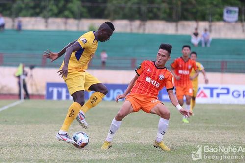 Những điều thú vị từ bản danh sách cầu thủ Sông Lam Nghệ An tham dự mùa giải 2022