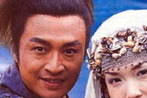 Giật mình với giá cát-xê của 'Lệnh Hồ Xung' Mã Cảnh Đào khi về nông thôn hát