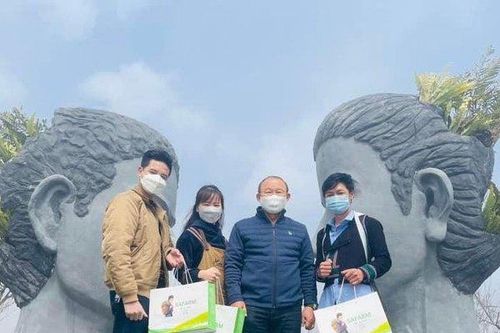 Vì sao HLV Park Hang Seo không tới dự lễ trao giải QBV?