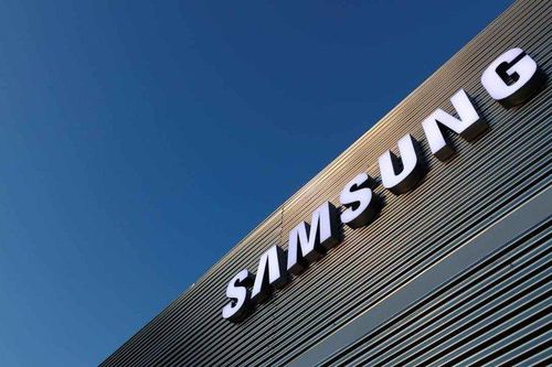 Vượt mặt Apple, Samsung là nhà sản xuất smartphone lớn nhất thế giới