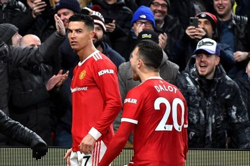 Ronaldo ghi bàn trở lại, Sir Alex nở nụ cười rạng rỡ
