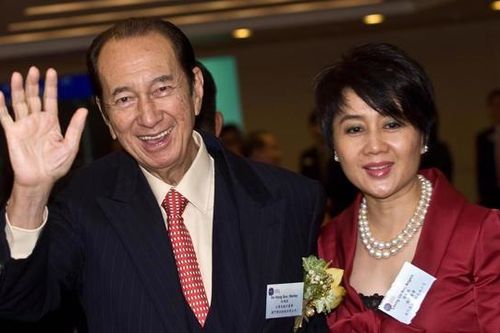 'Bí quyết' tránh xung đột trong gia tộc 4 vợ, 17 con của 'vua' sòng bạc Stanley Ho