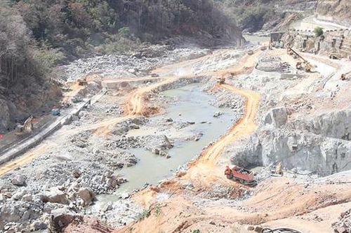 Dự án NMTĐ Ialy mở rộng: Tăng tốc ngay đầu năm để bảo đảm tiến độ