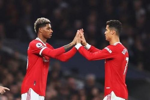 Đàn em nổi giận vì Ronaldo bị 'vu khống' chia rẽ nội bộ MU