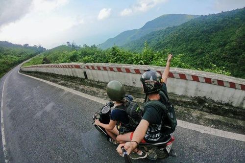 Việt Nam trong top điểm đến 'vừa làm vừa chơi'