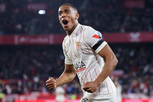 Martial tỏa sáng ở Europa League