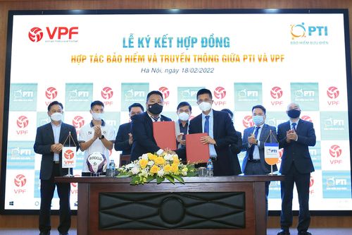 Gần 900 cầu thủ, trọng tài, giám sát được bảo hiểm chấn thương