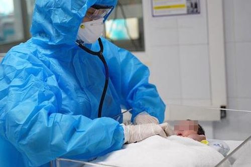 Điều trị trẻ em mắc COVID-19: Hà Nội chỉ đạo khẩn