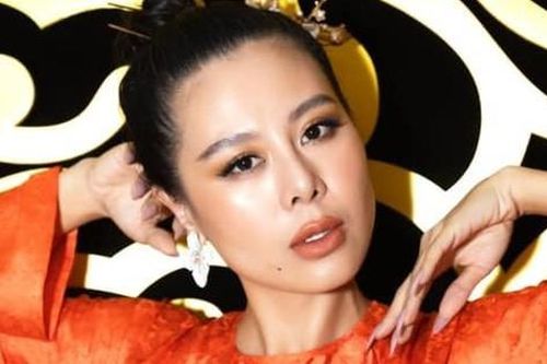 Giữa làn sóng tiểu tam, kiều nữ làng hài Nam Thư ủng hộ 'phụ nữ đánh phấn đừng đánh ghen'