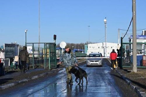 Moscow điều tra thông tin quả đạn pháo của Ukraine phát nổ ở Nga