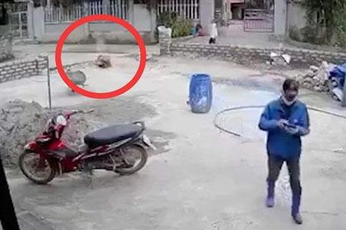Mâu thuẫn âm ỉ và hệ lụy những vụ xả súng kinh hoàng