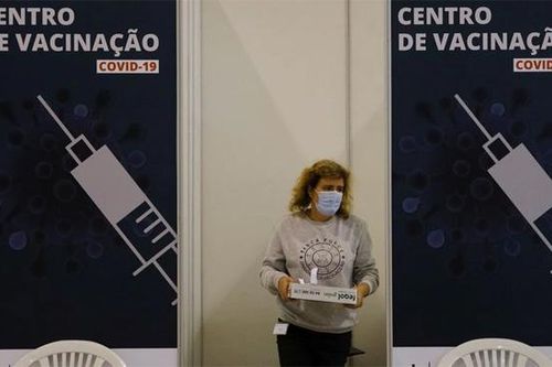Covid-19: Hàn Quốc vẫn 'nóng', Pfizer chậm bàn giao vắc-xin ngừa Omicron