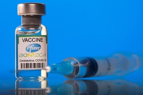 Hàn Quốc vẫn 'nóng', Pfizer chậm bàn giao vắc xin ngừa Omicron