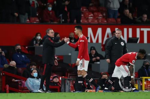 MU sai lầm tái ký Ronaldo