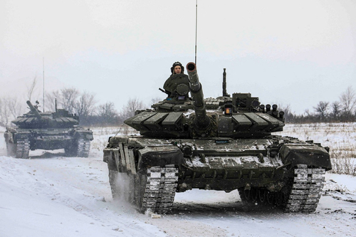 Mỹ nói một nửa lực lượng Nga gần biên giới Ukraine vào vị trí tấn công