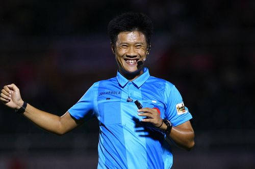 V.League 2022 có thêm một trọng tài FIFA