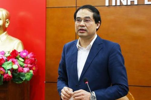 Chưa đầy 2 tháng đầu năm 2022, số F0 đã tăng gấp 15,6 lần năm 2021, Chủ tịch UBND tỉnh LÀO CAI chỉ đạo khẩn
