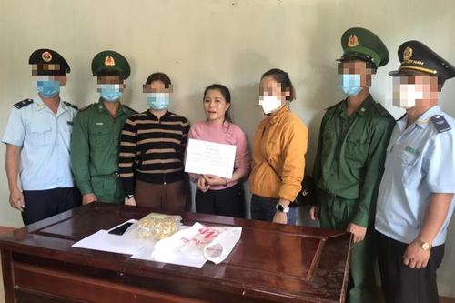 BĐBP Kon Tum bắt 1 đối tượng vận chuyển ma túy từ Lào về Việt Nam
