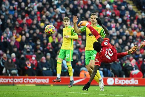 Liverpool ngược dòng hạ Norwich