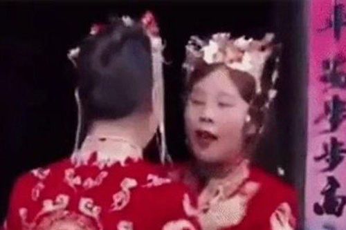 Xôn xao chuyện đám cưới bỗng có đến 2 cô dâu và sự thật phía sau