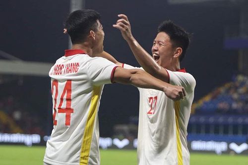 U23 Việt Nam vào bán kết ngay cả khi thua 7 bàn trước U23 Thái Lan