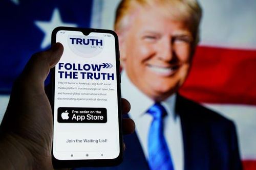 Hôm nay, mạng xã hội của ông Trump ra mắt