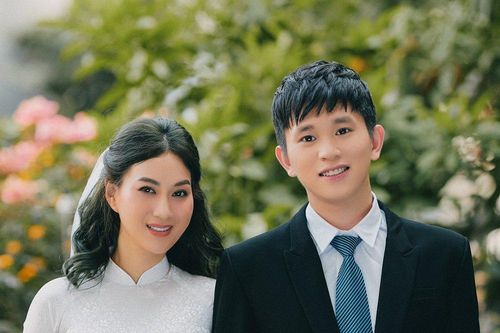 Chiêu trò của rapper B Ray