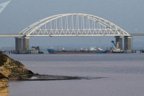 Sáp nhập Nga, Bán đảo Crimea tuyên bố: 'Chẳng cần ơn huệ hay sự công nhận của Mỹ!'