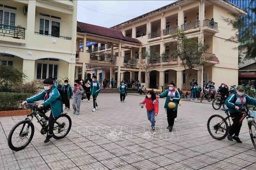 Cao Bằng, Đắk Nông điều chỉnh hình thức học của trẻ Mầm non, học sinh Tiểu học
